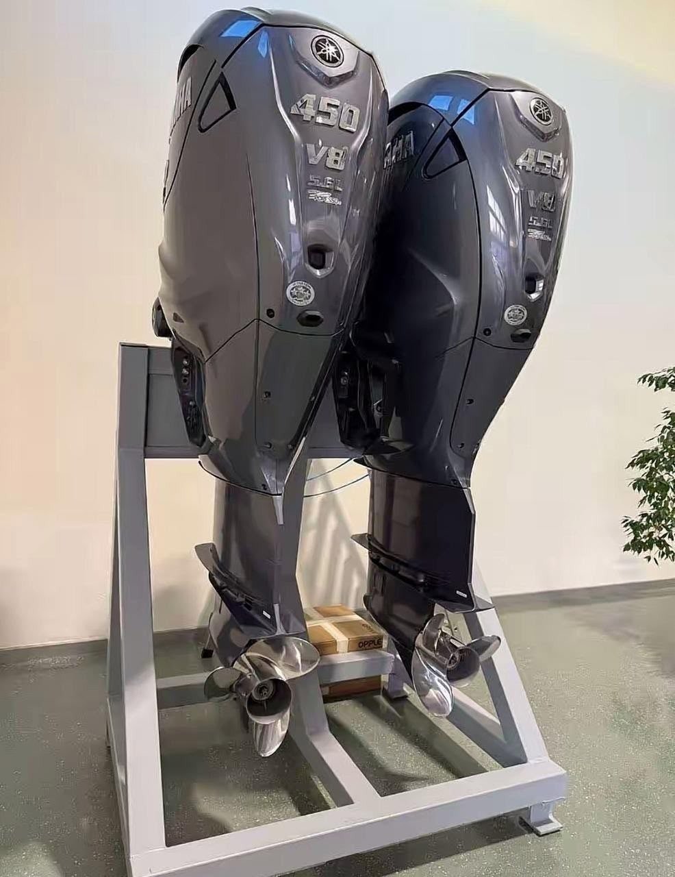 Twin Yamaha 450 XTO Outboards